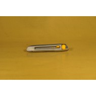 CUTTER PROFESSIONNEL STANLEY 2